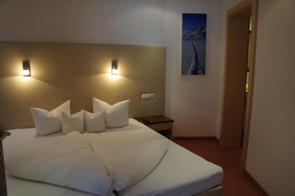 Alpinea Appartements ايشجل المظهر الخارجي الصورة